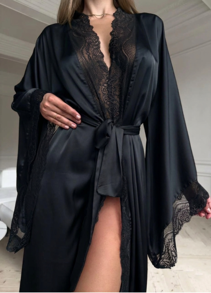 YARA ROBE - BLACK