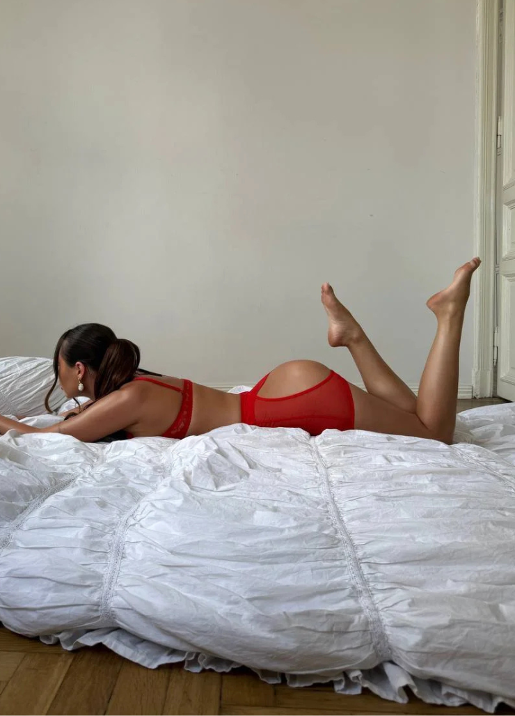 VIVIAN SET- RED