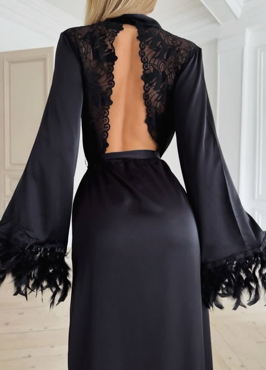 IVY ROBE- BLACK